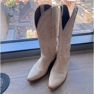 Tecovas Annie Boots women’s size 8